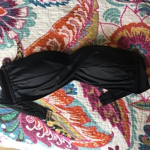 Black bandeau bikini top